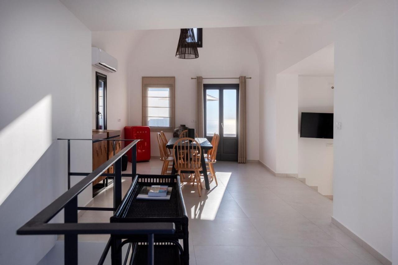 Luxurious Santorini Escape Villa Imerovigli Private Infinity Pool Breathtaking Aegean Views * Vourvoulos