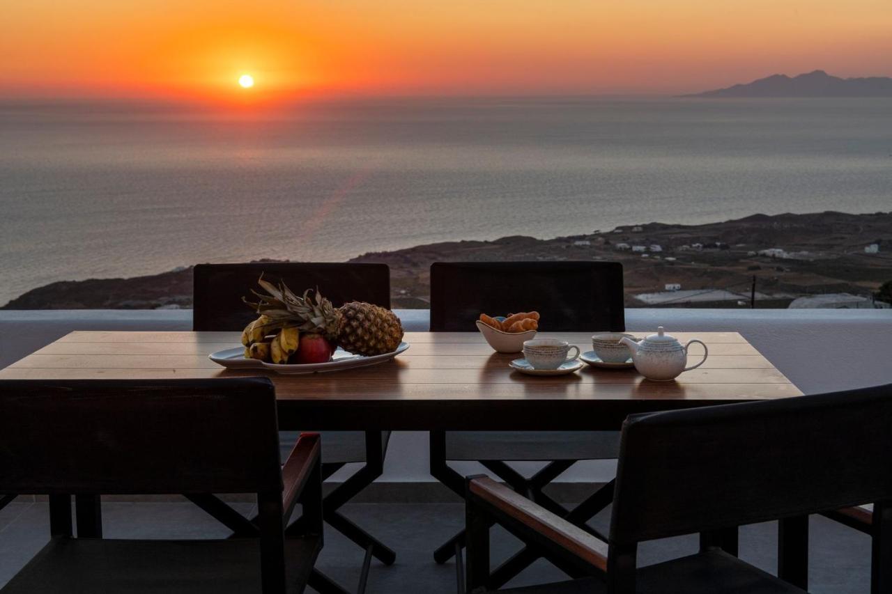 Apartment Luxurious Santorini Escape Villa Imerovigli Private Infinity Pool Breathtaking Aegean Views Vourvoulos