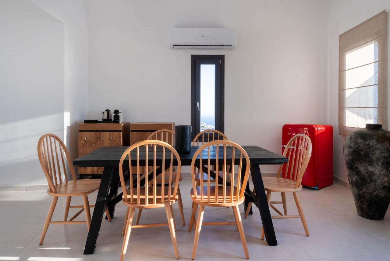 Apartment Luxurious Santorini Escape Villa Imerovigli Private Infinity Pool Breathtaking Aegean Views *