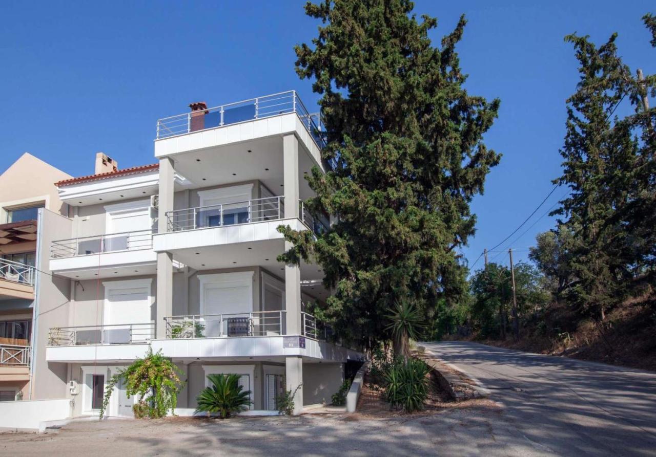 Bourtzi View Villa *