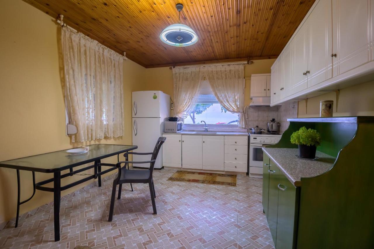 Eva's House