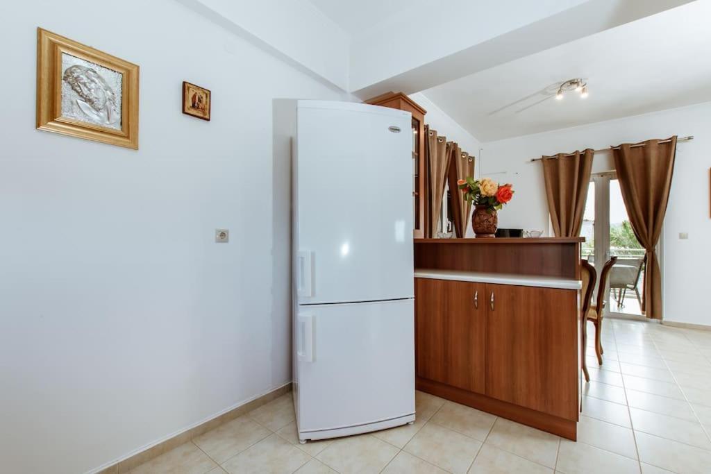 Apartment Erato