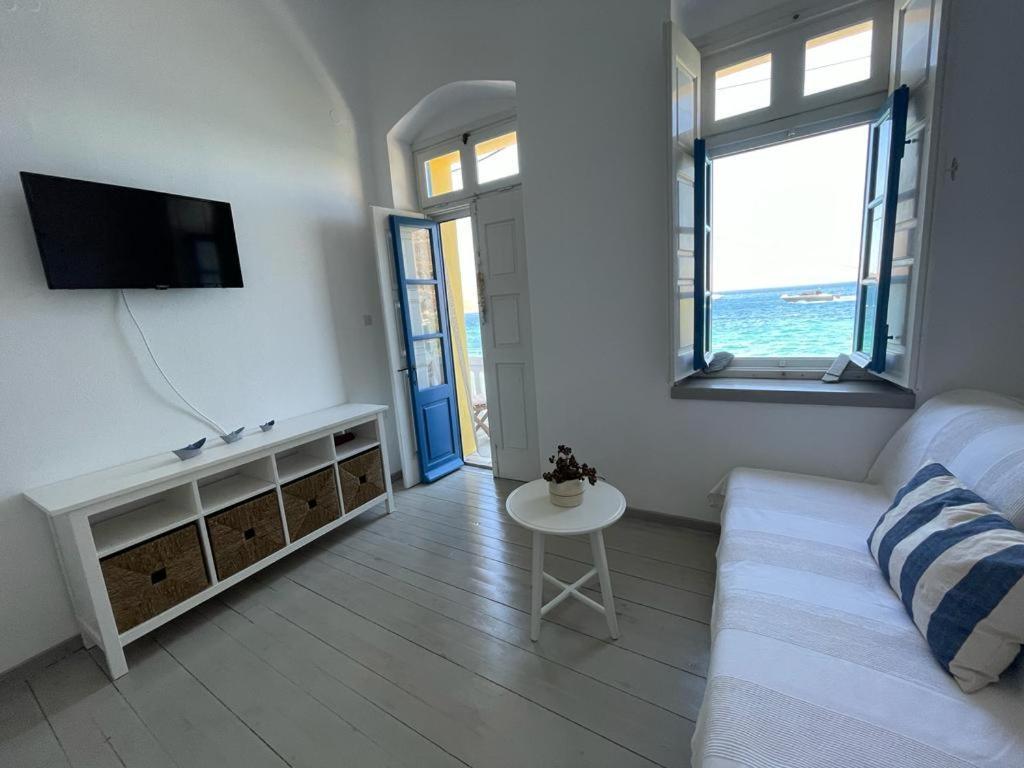 Vera Mare Apartment Agia Marina (Leros)