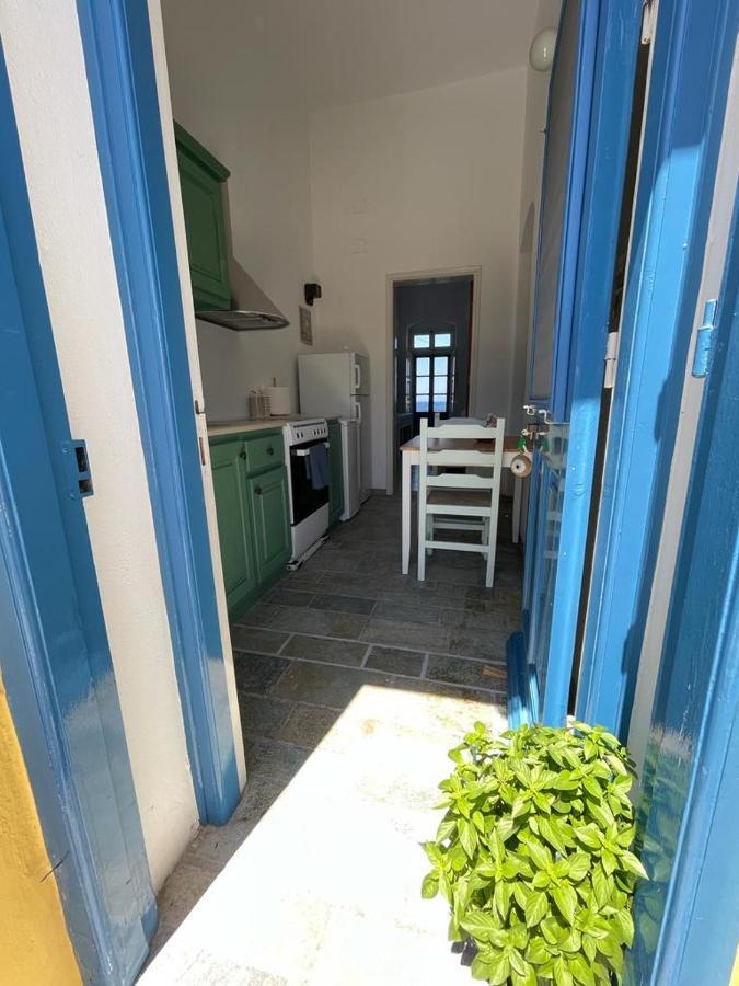 Vera Mare * Agia Marina (Leros)