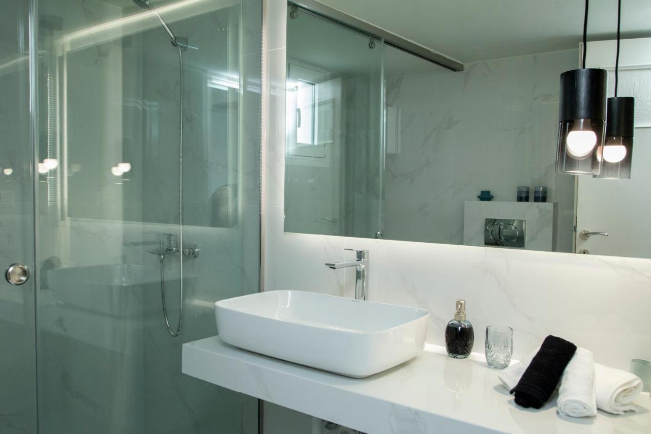 Apartment Chic *