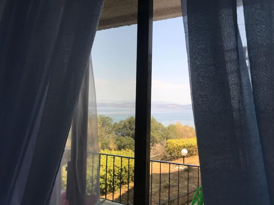 Apartment Breathtaking Oceanfront View & Private *