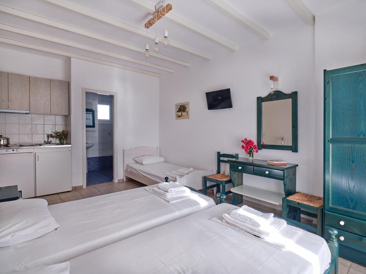 Apartment Manolis *