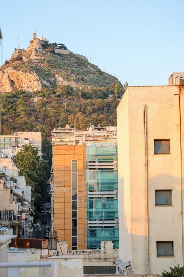 Apartment Prime Location Exec 2bd By Live&travel Athens