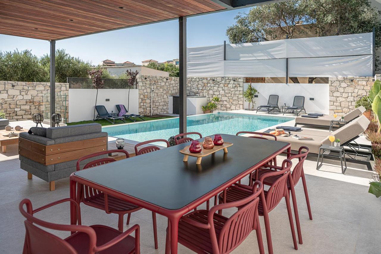 Villa Avrilia Seaside Heated Pool Almyrida (Crete)