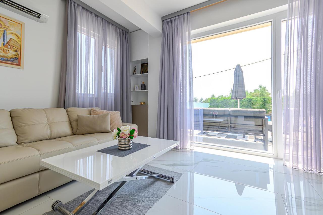 Holiday home Sea Stars Premium Luxury With Private Pools Hanioti