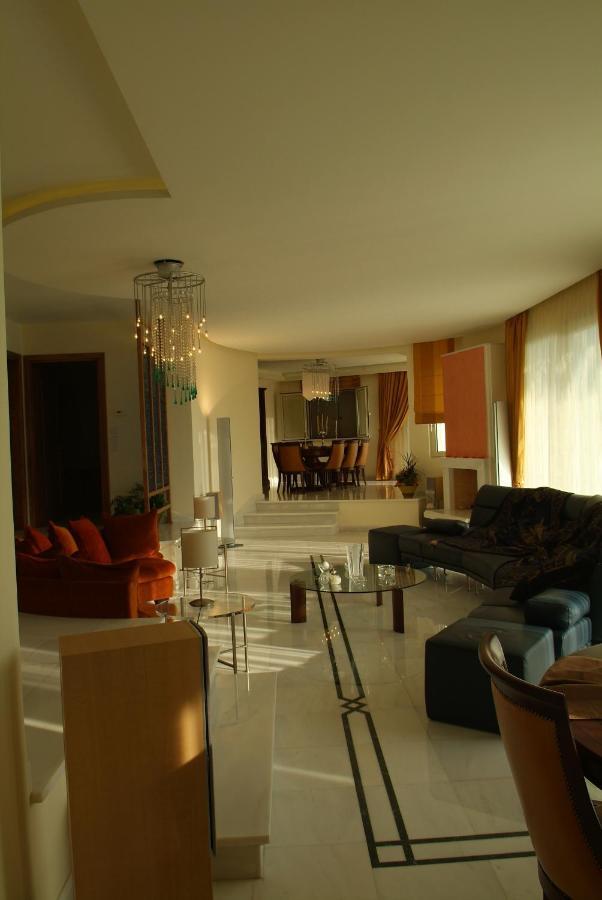 Liberty: Classic Luxury Sea View With Private Pool Villa
