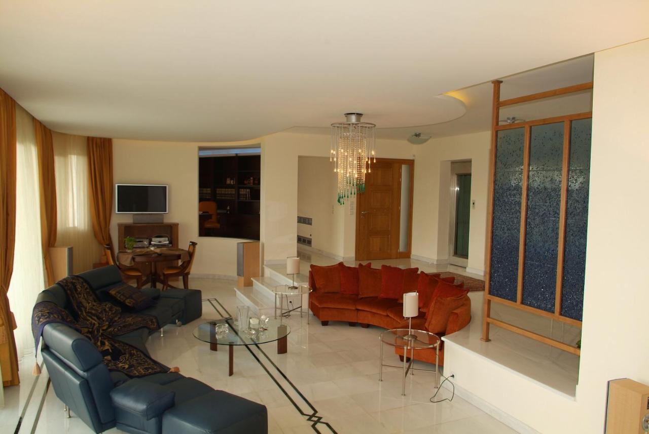 Liberty: Classic Luxury Sea View With Private Pool Villa Kommeno (Corfu)