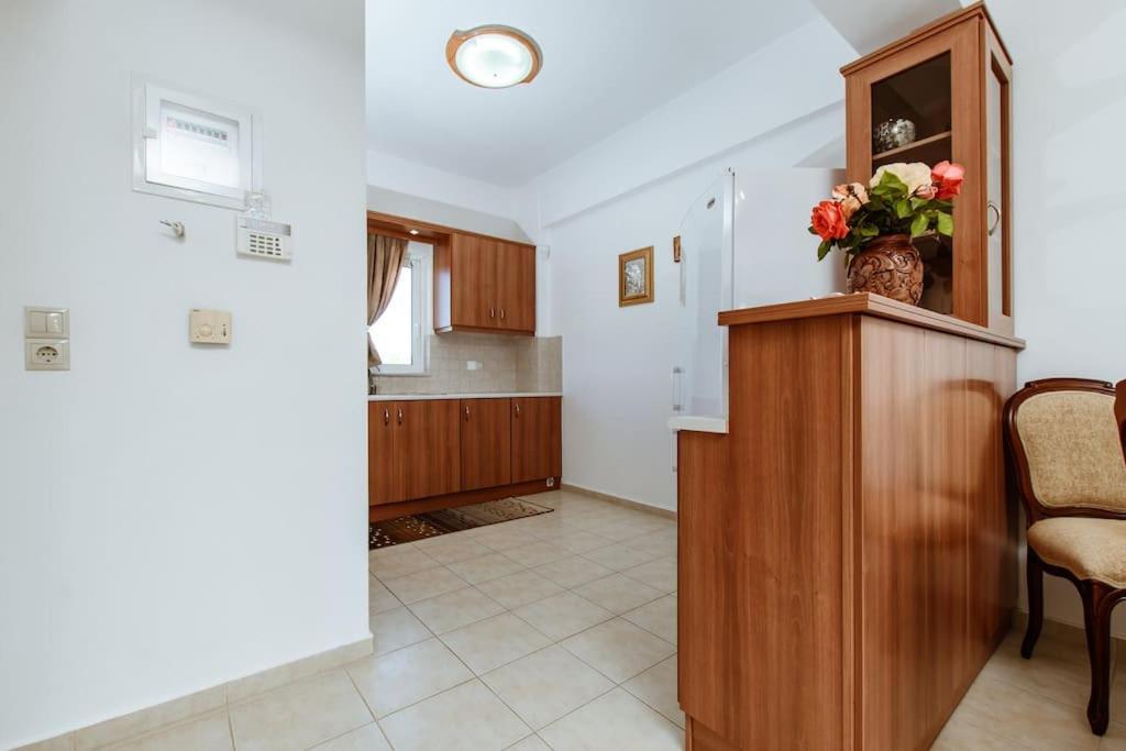 Apartment Erato