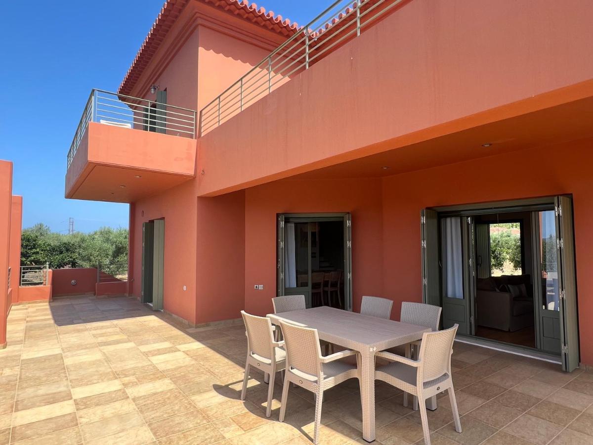 Holiday home Elpida Gialova