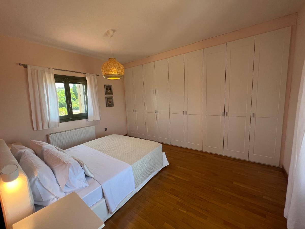 Holiday home Elpida Gialova