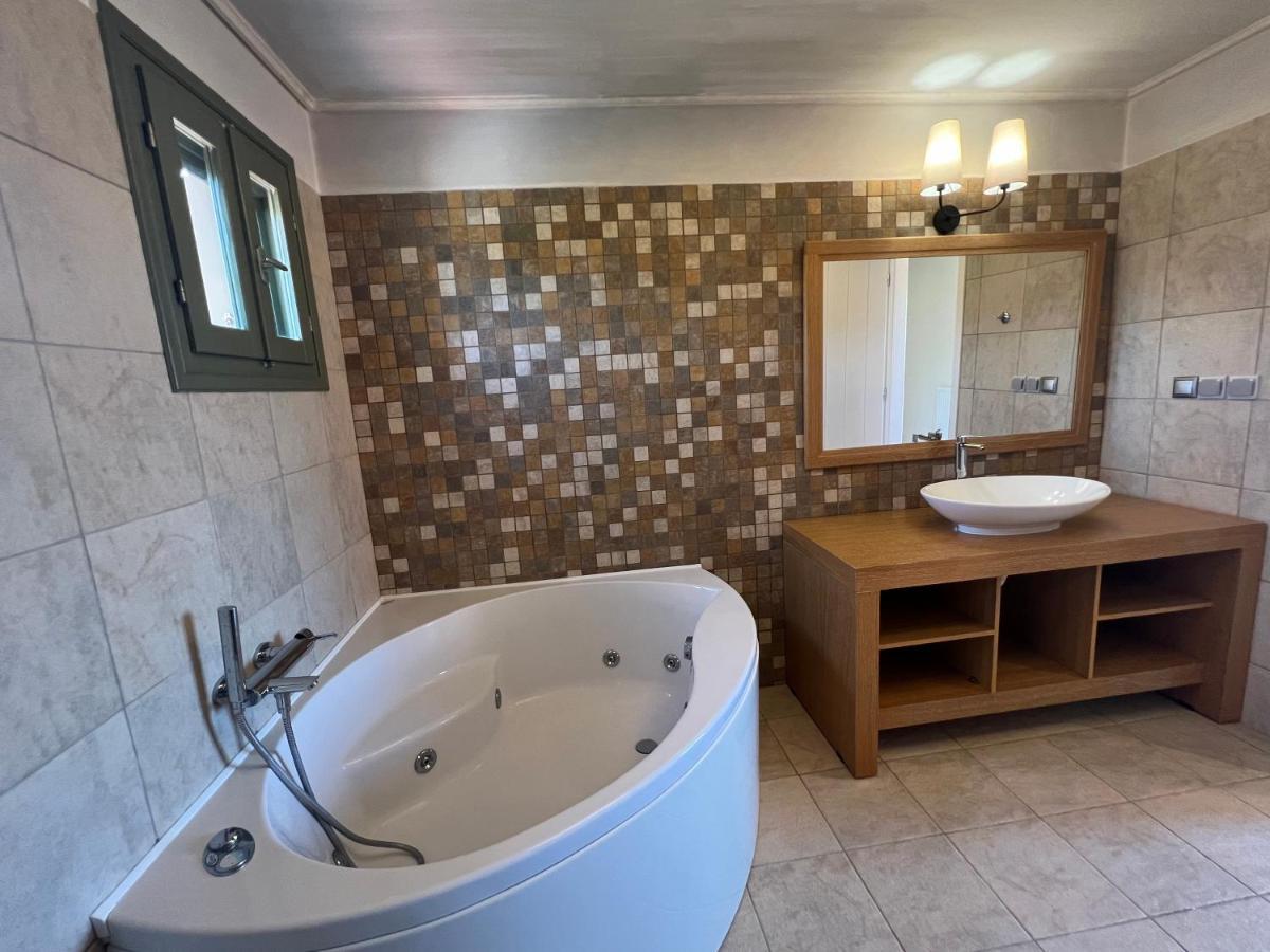 Elpida Holiday home