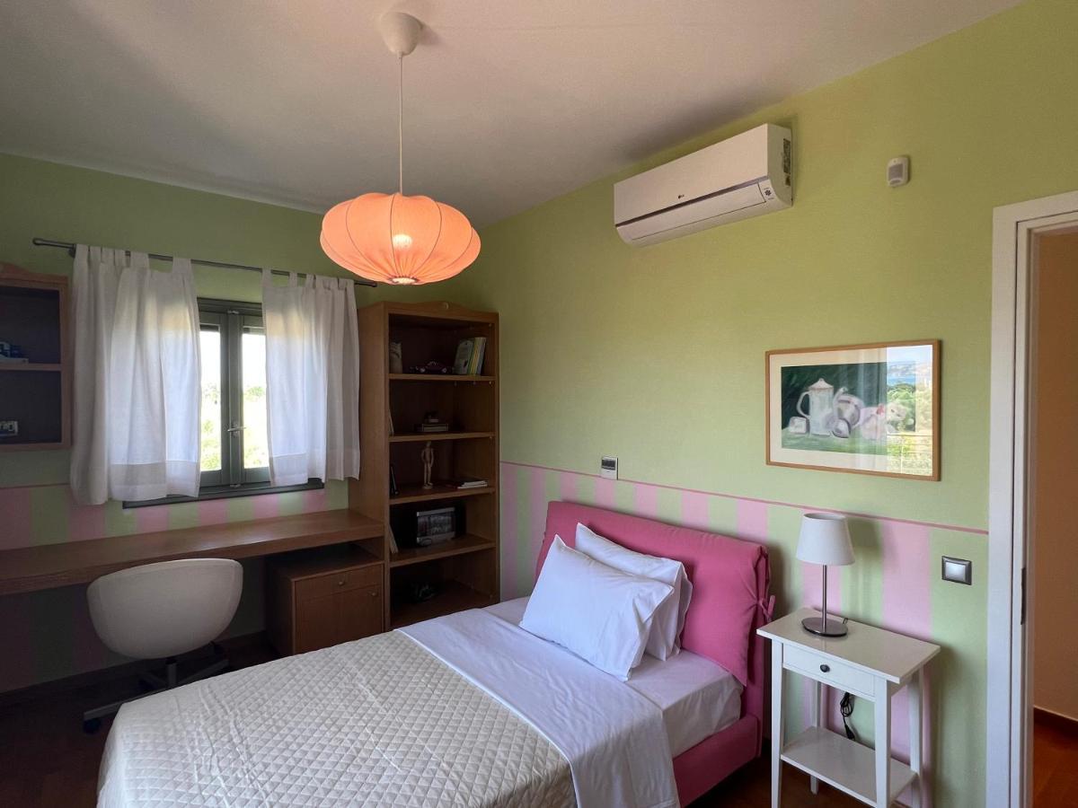 Elpida Holiday home