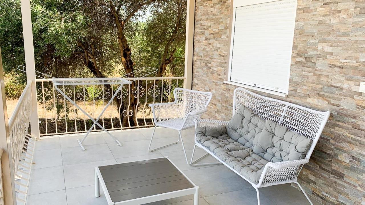 Zoe Holiday home Nea Kallikrateia