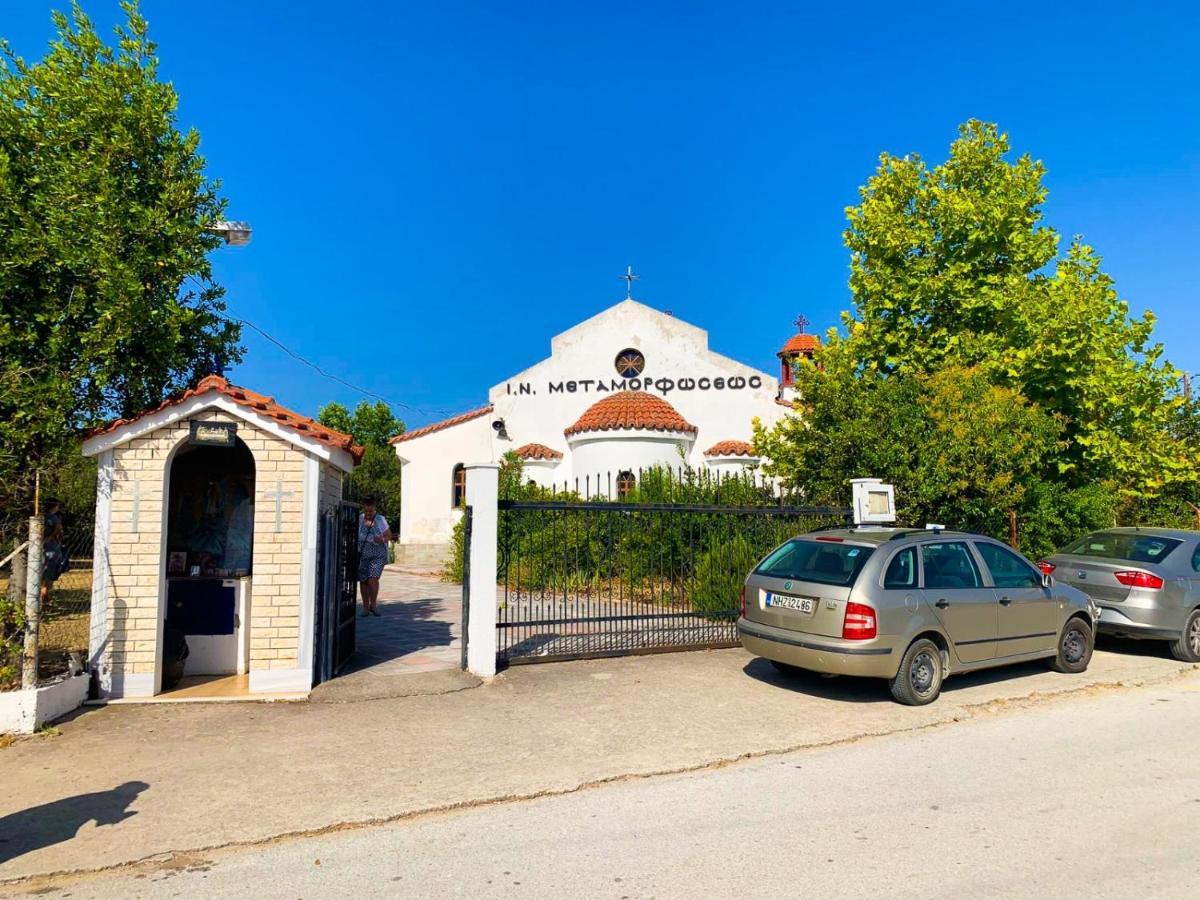 Zoe Holiday home Nea Kallikrateia