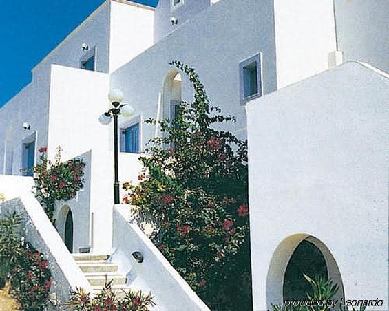 Melina Aparthotel