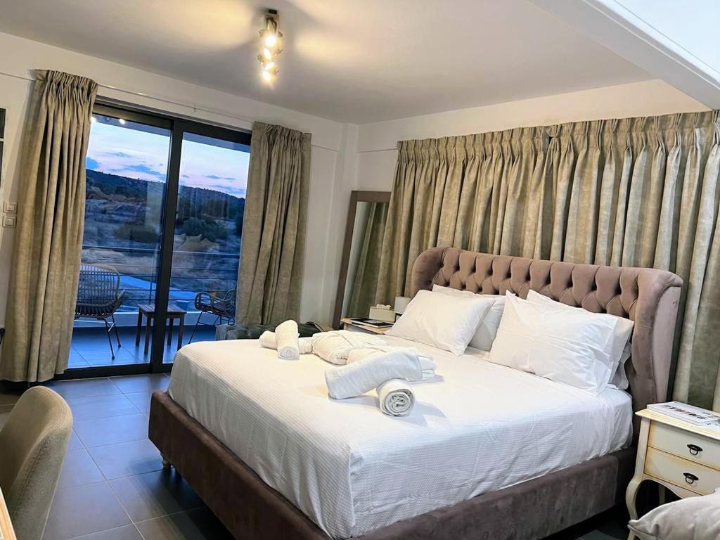 Airport Luxury Artemida (Attica)