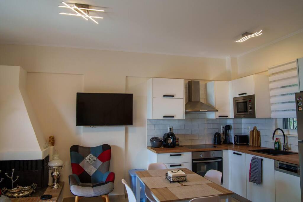 Mannou House Villa *
