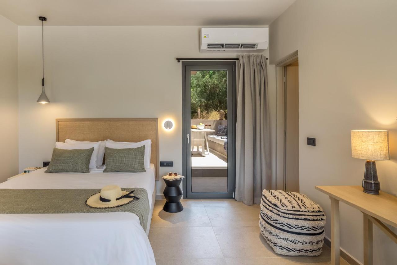 Topos Apartment *