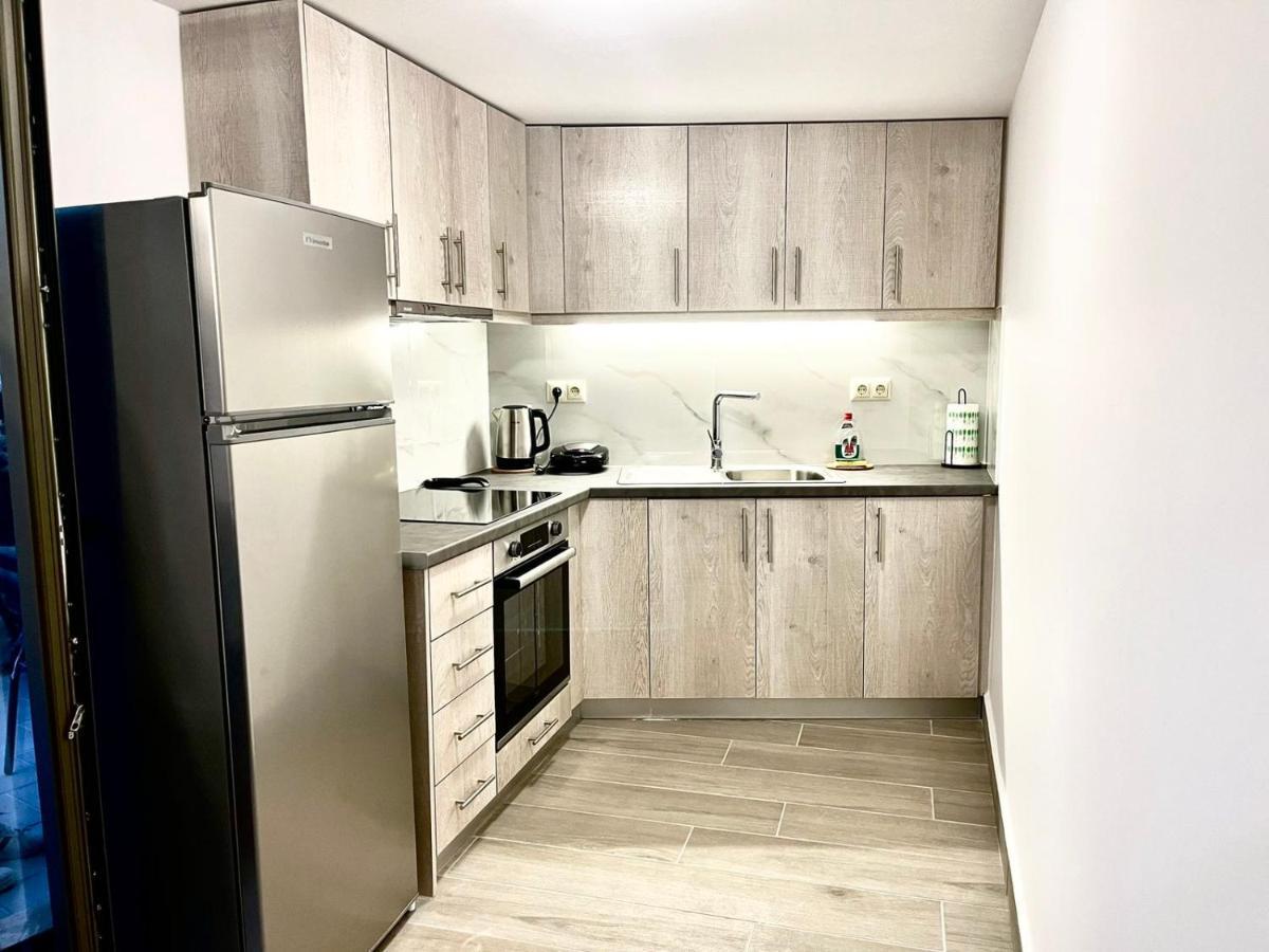 Elaionas 3 Apartment Riglia