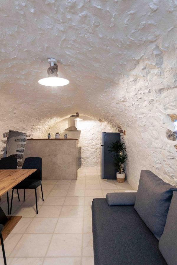 Villa Marianta House *