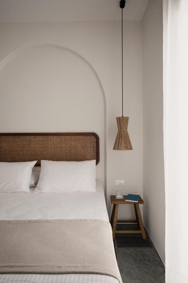Fos Apartment *