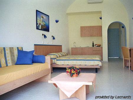 Hotel Aegean Plaza Kamari (Santorini)