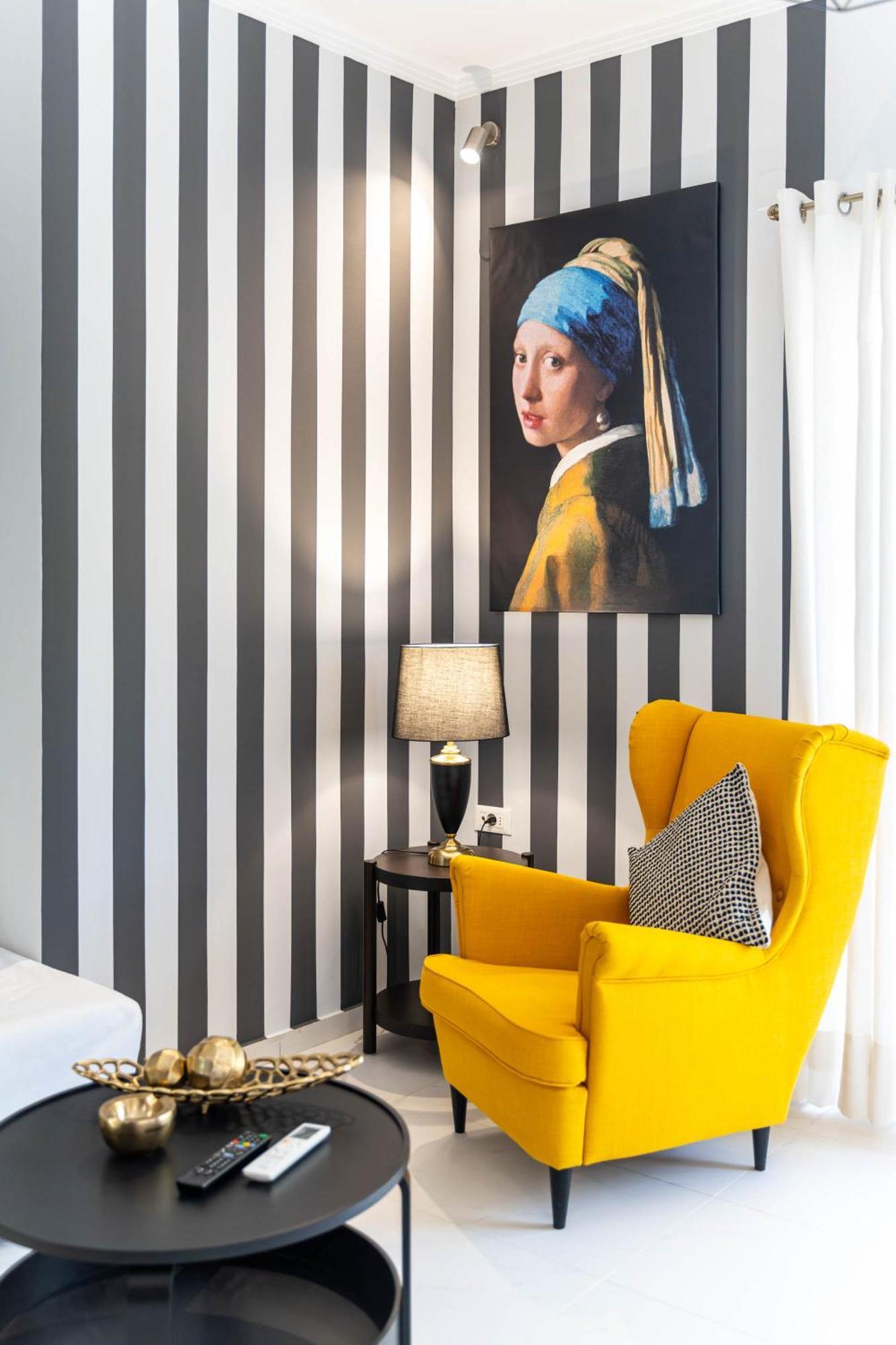 Byron Luxury Apartment *