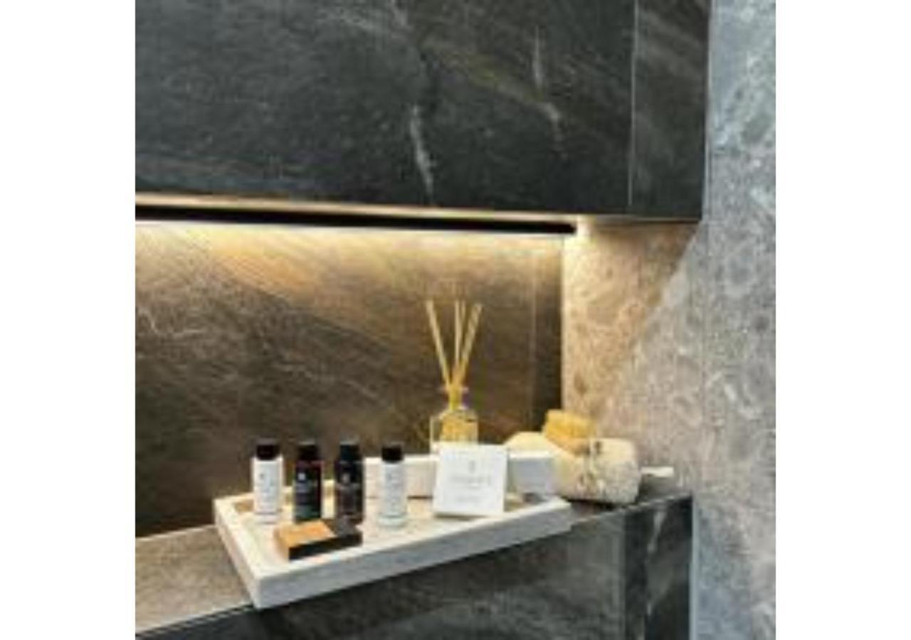 On The Sea Suite&spa Villa