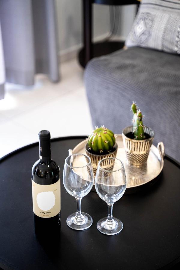 Byron Luxury
