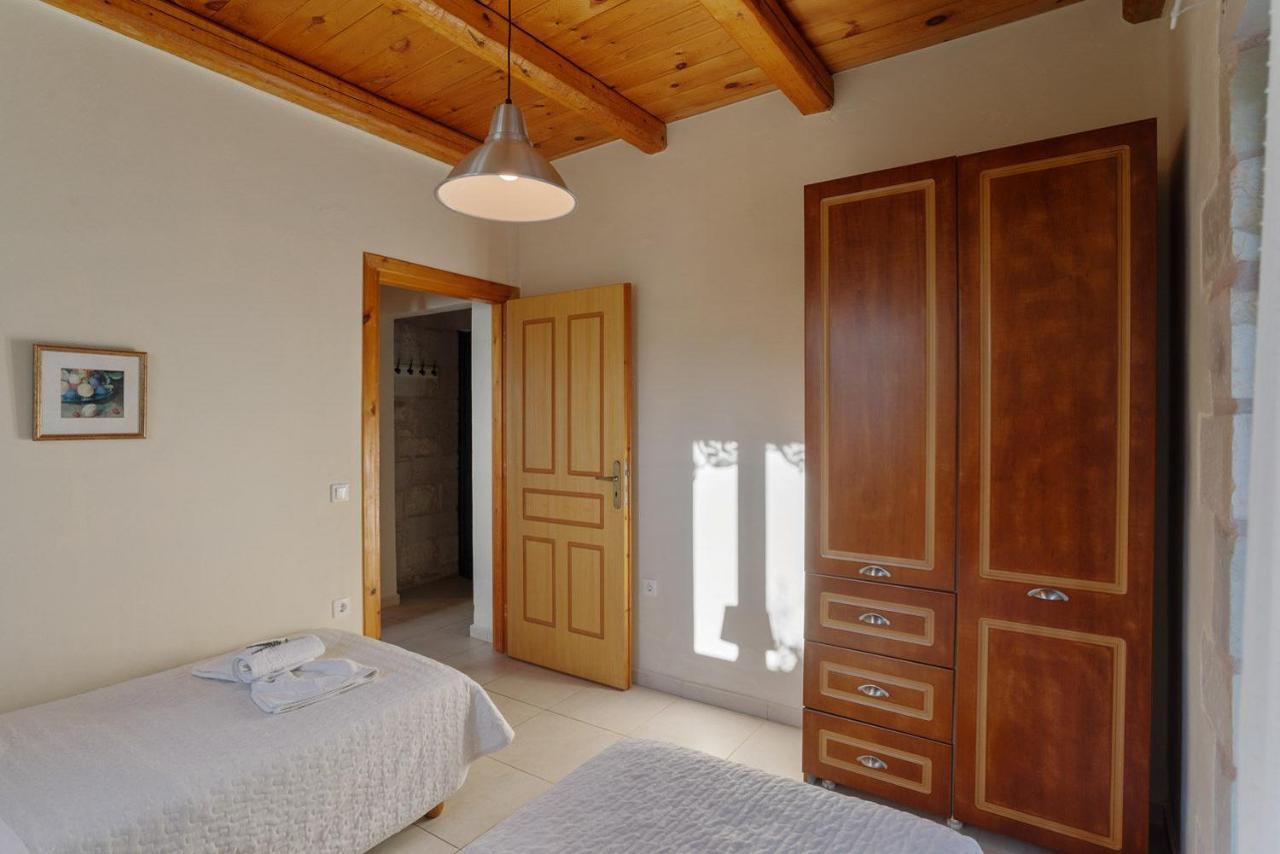 Terpsichore St George Retreat By Apokoronas-villas *