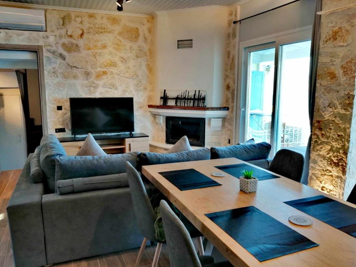 Apartment Infinity Blue Agni