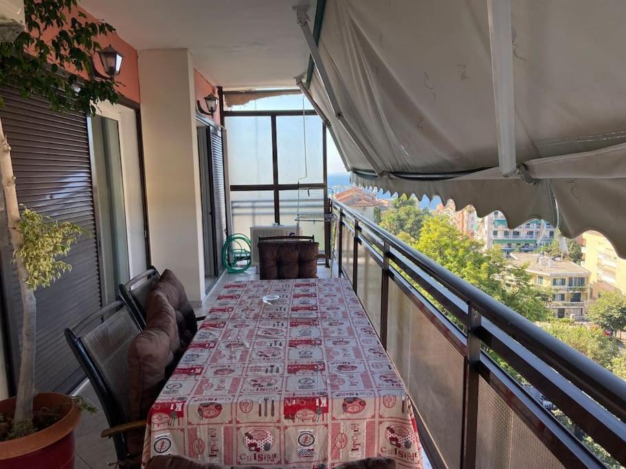 Bev - And Sea Views Penthouse Apartment