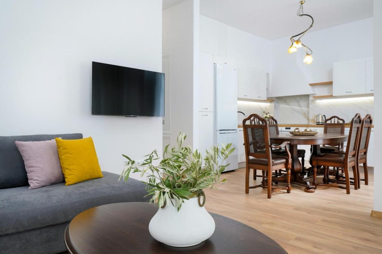 Artio Maisonette
