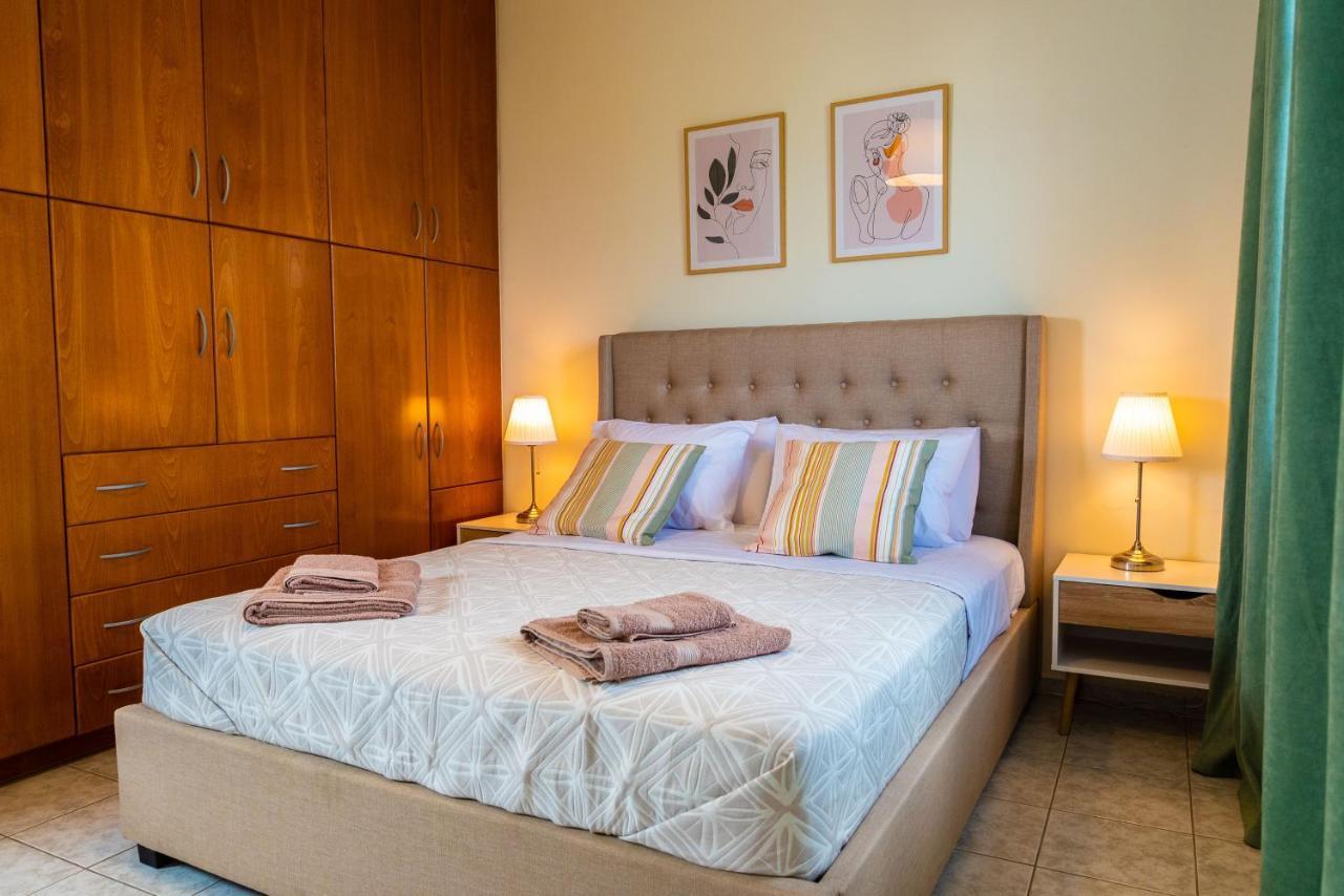 Divine Seaside Experience Apartment