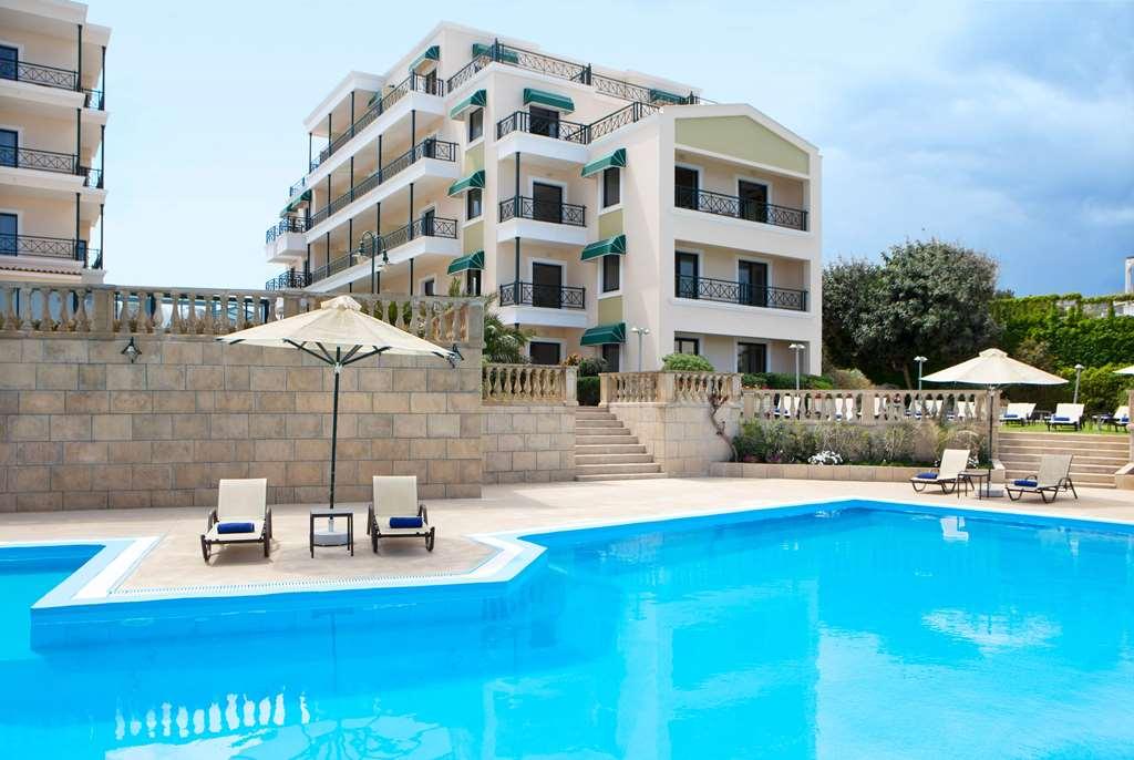 Ramada By Wyndham, Athens Club Attica Riviera 5* Nea Makri