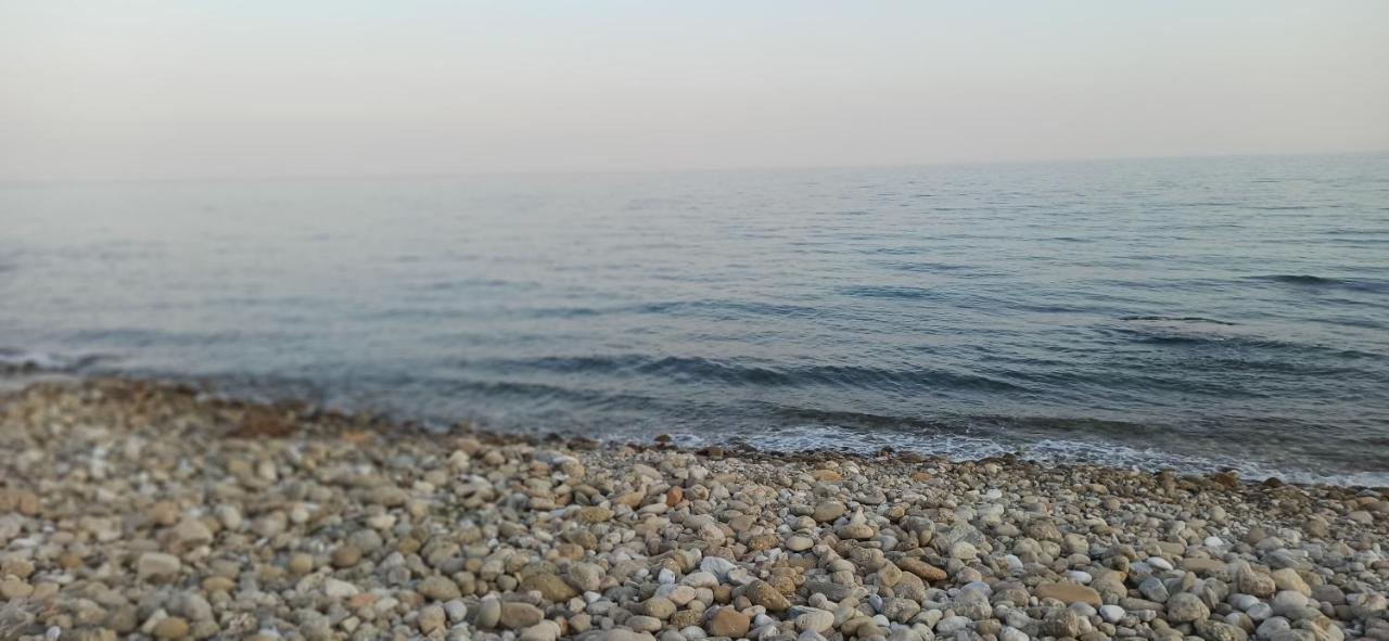 Holiday home δίπλα στο κύμα -βeside The Wave