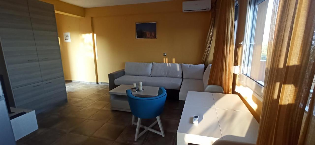 δίπλα στο κύμα -βeside The Wave Holiday home Loutra Elevtheron