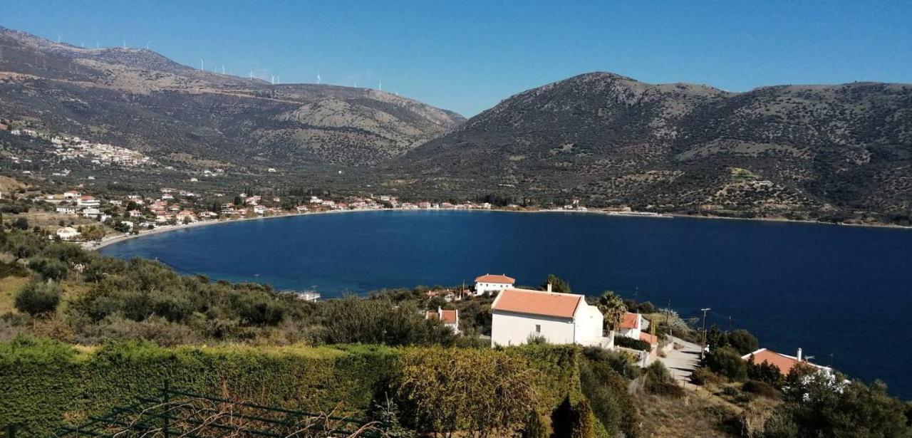 Cozy Apollon Villa, Sea View, Next To Galaxidi