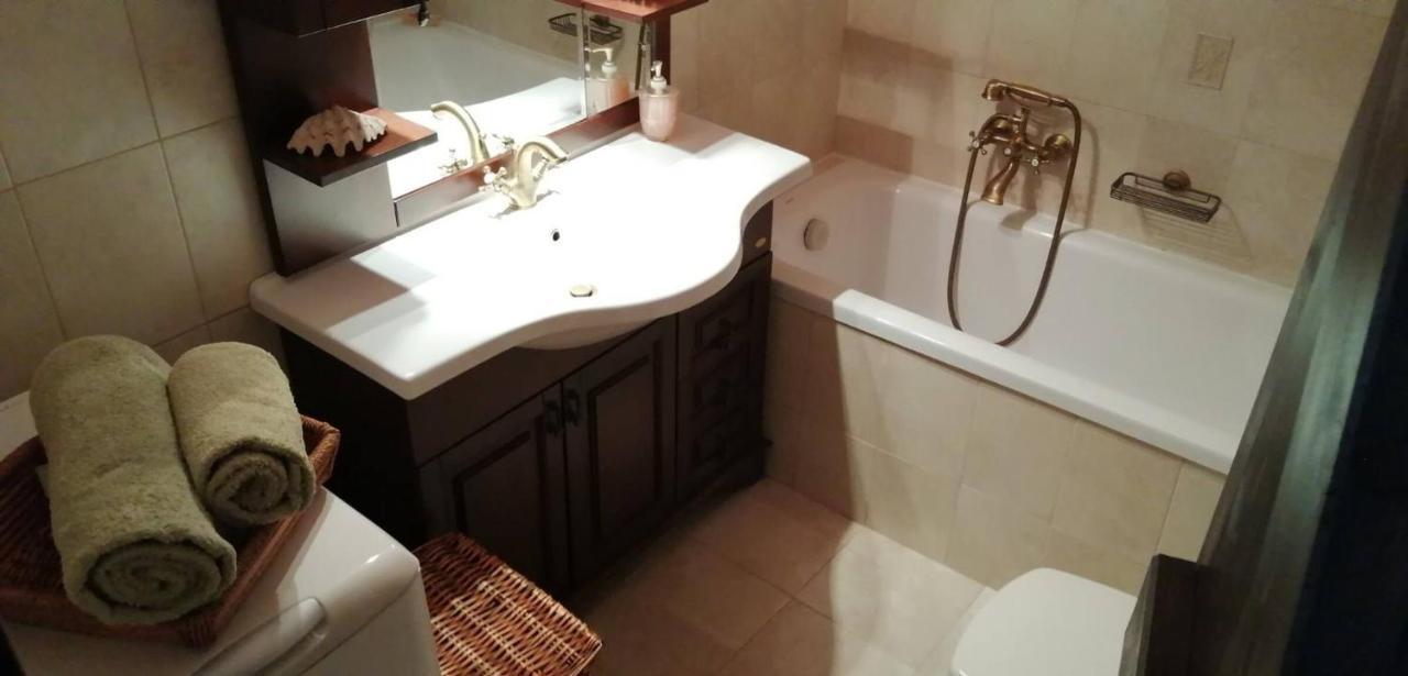 Cozy Apollon Villa, Sea View, Next To Galaxidi Villa Eratini