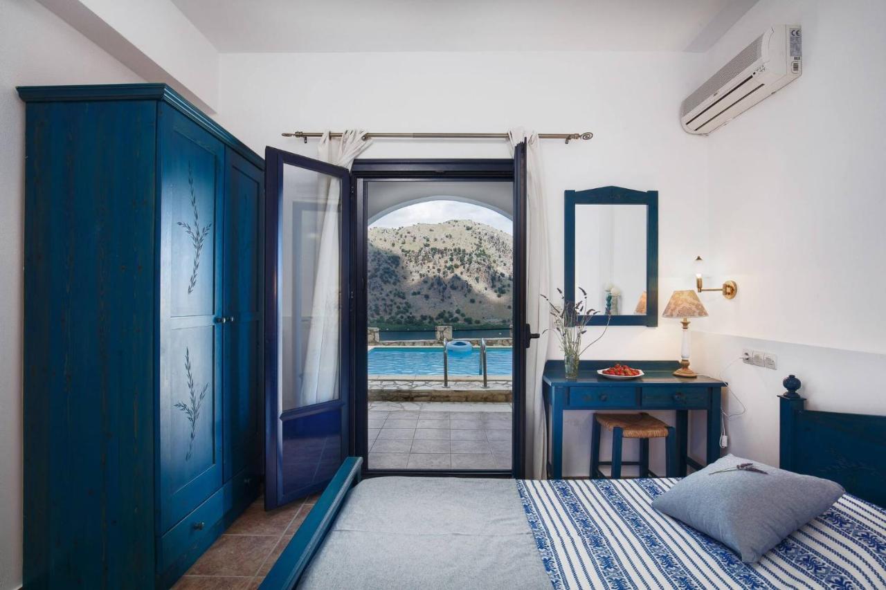 Villa Lakescape In Kournas - Amazing View Kavallos (Crete)
