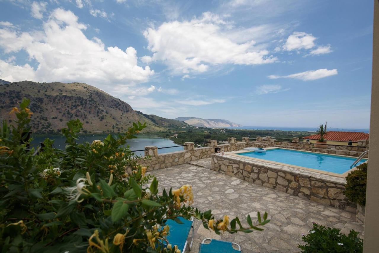 Lakescape In Kournas - Amazing View Villa