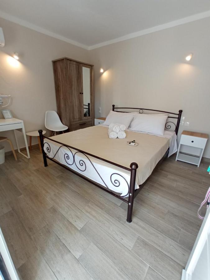 Elia Aparthotel Agia Marina (Aegina)