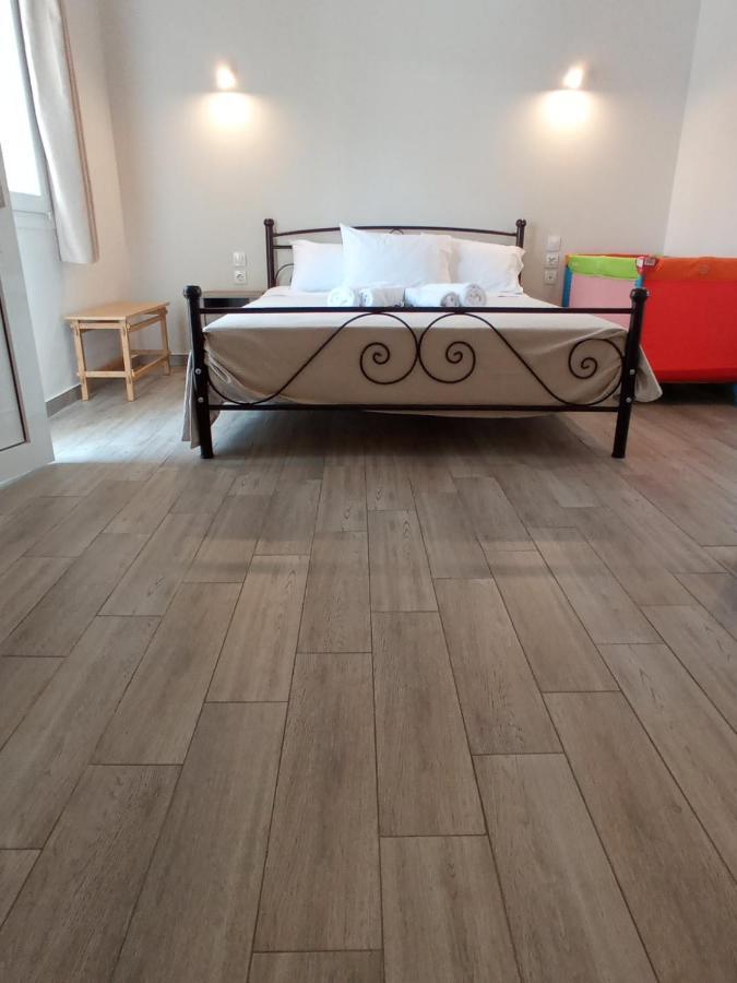 Elia 3* Agia Marina (Aegina)