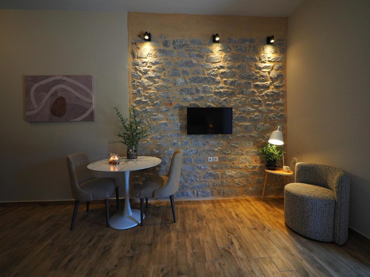 Terra Di Pietra Exclusive &