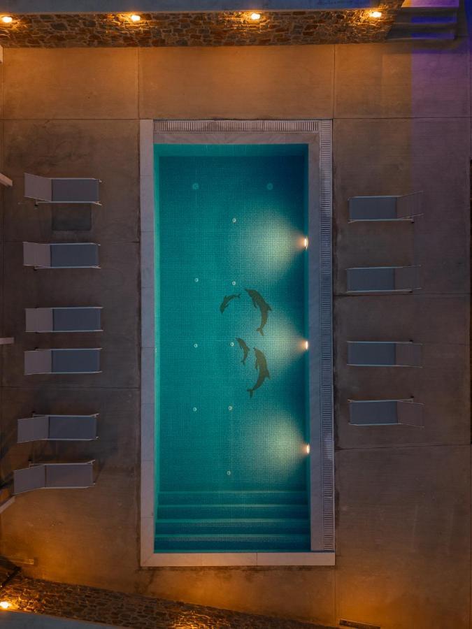 Hotel Lithos *